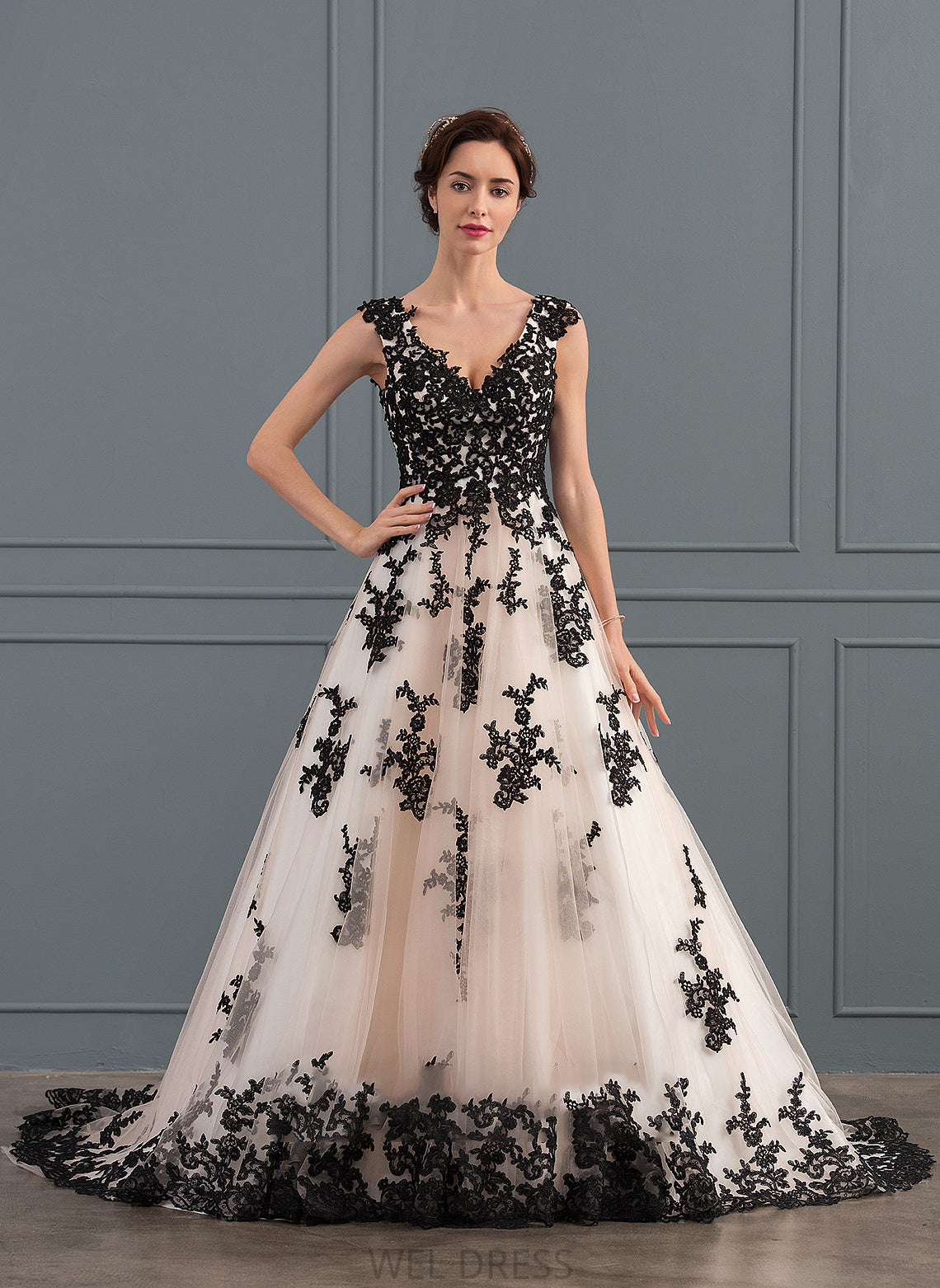 V-neck Wedding With Court Lace Ball-Gown/Princess Dress Jaylen Appliques Train Wedding Dresses Tulle