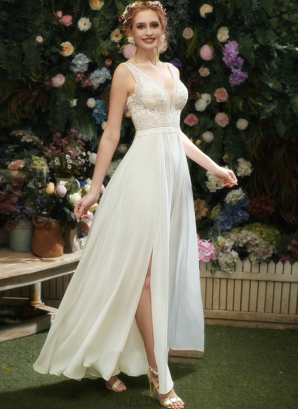 Sequins Floor-Length Lace Dress V-neck Wedding Front With Split Logan A-Line Wedding Dresses